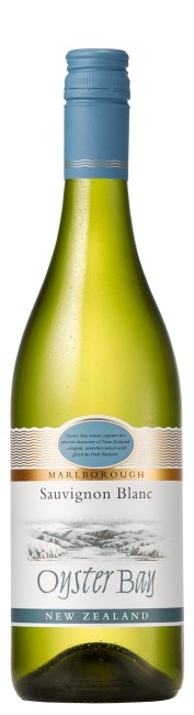 Cloudy Bay Sauvignon Blanc 2022, Iconic and Fruity White Wine